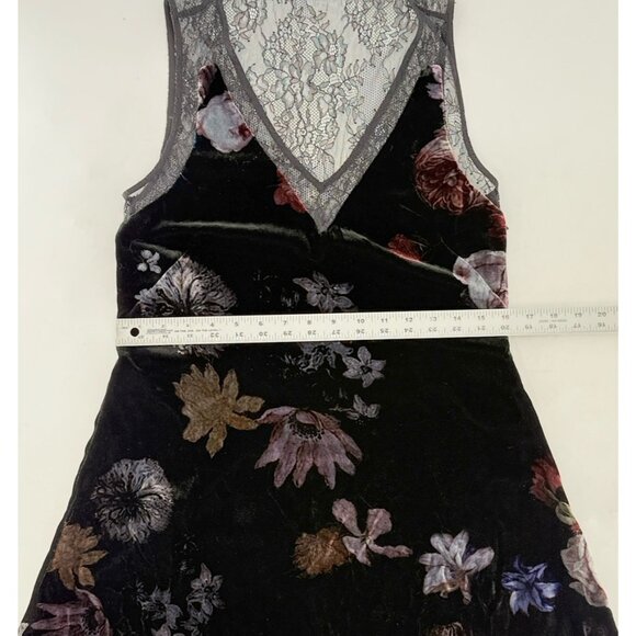 Black Velvet Floral Lined Dress Lace Accent Dark Romantic Whimsigoth See Measure - Picture 11 of 11